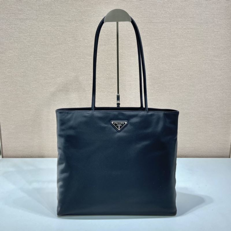 Pra*a tote bags
